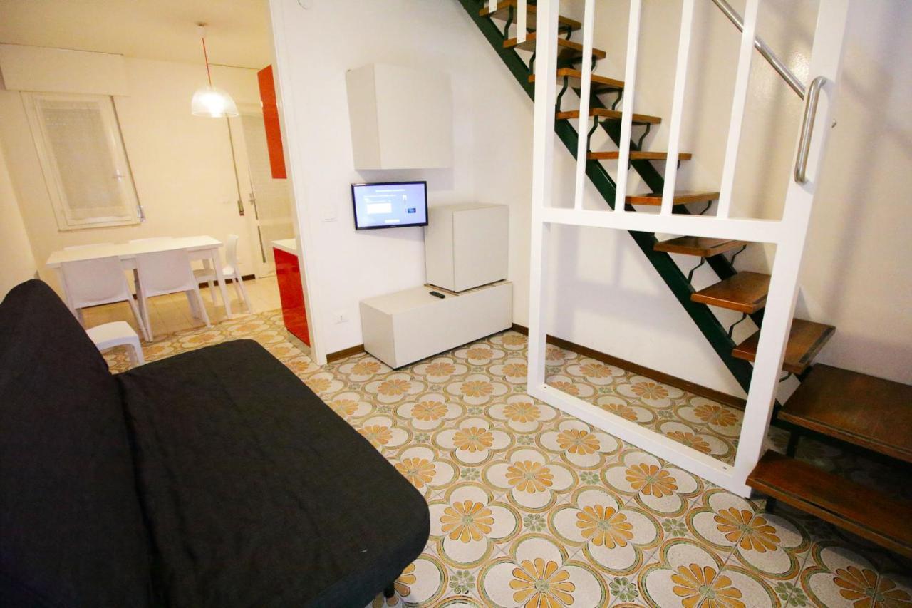 Trilocale Con Piscina - Luca Apartment